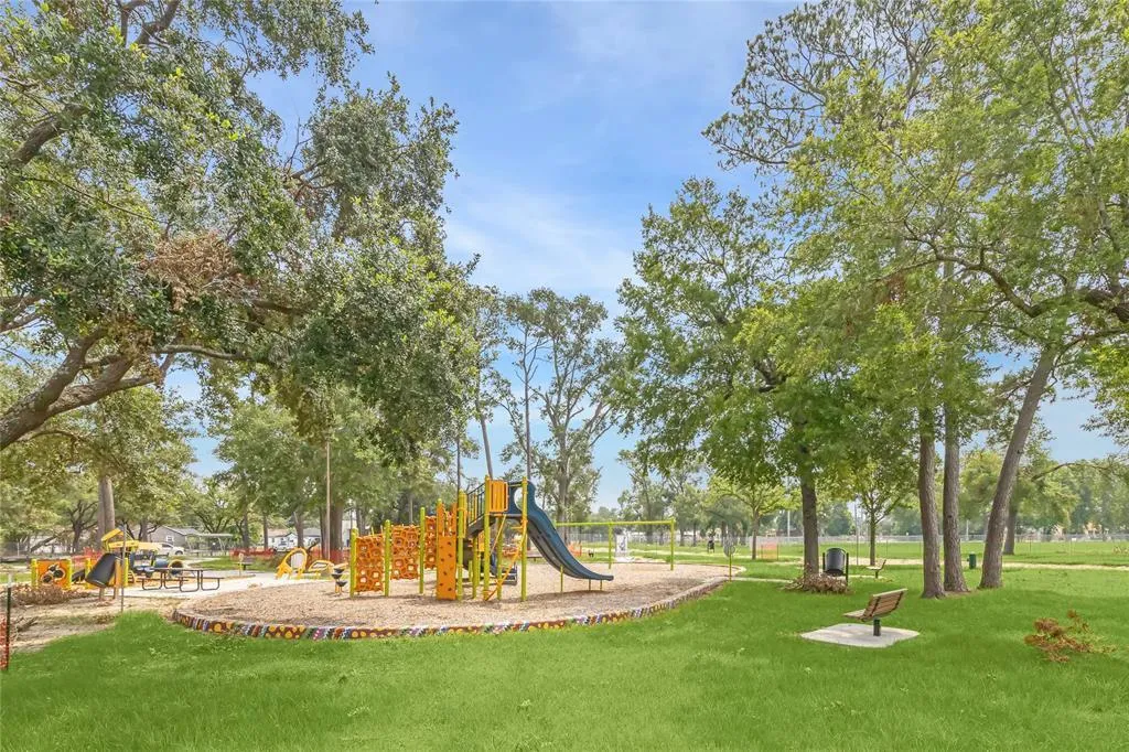 Skilled Negotiator: Securing Your Financial Edge