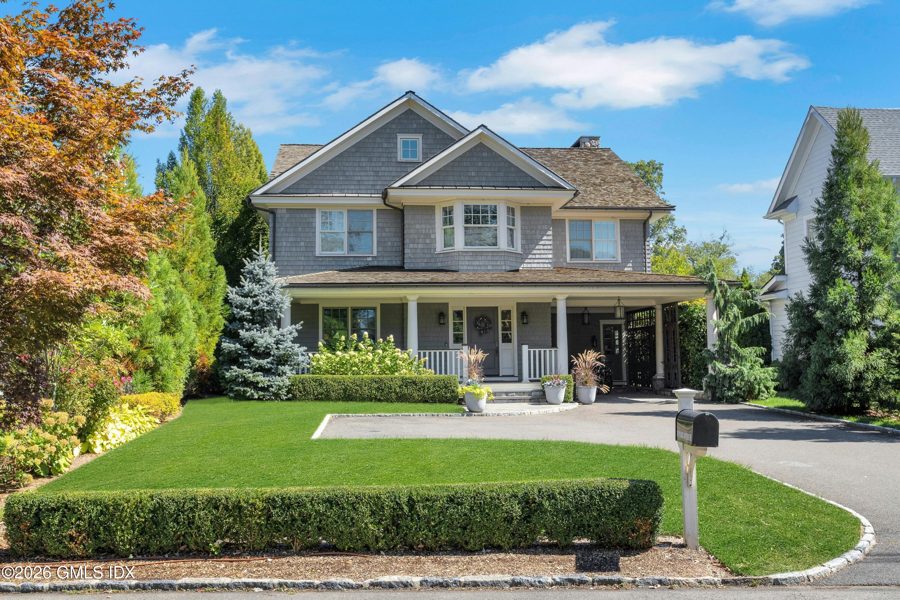 30 Park Avenue: The Quintessential Shore Colonial