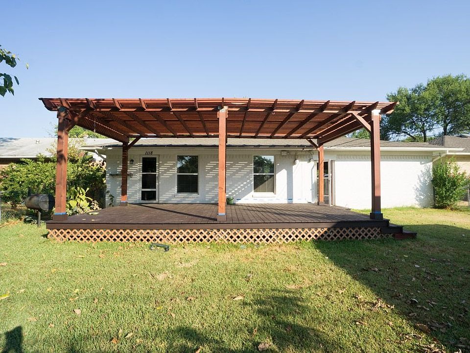 3BR/1.0BA Investment Property - Lakeside