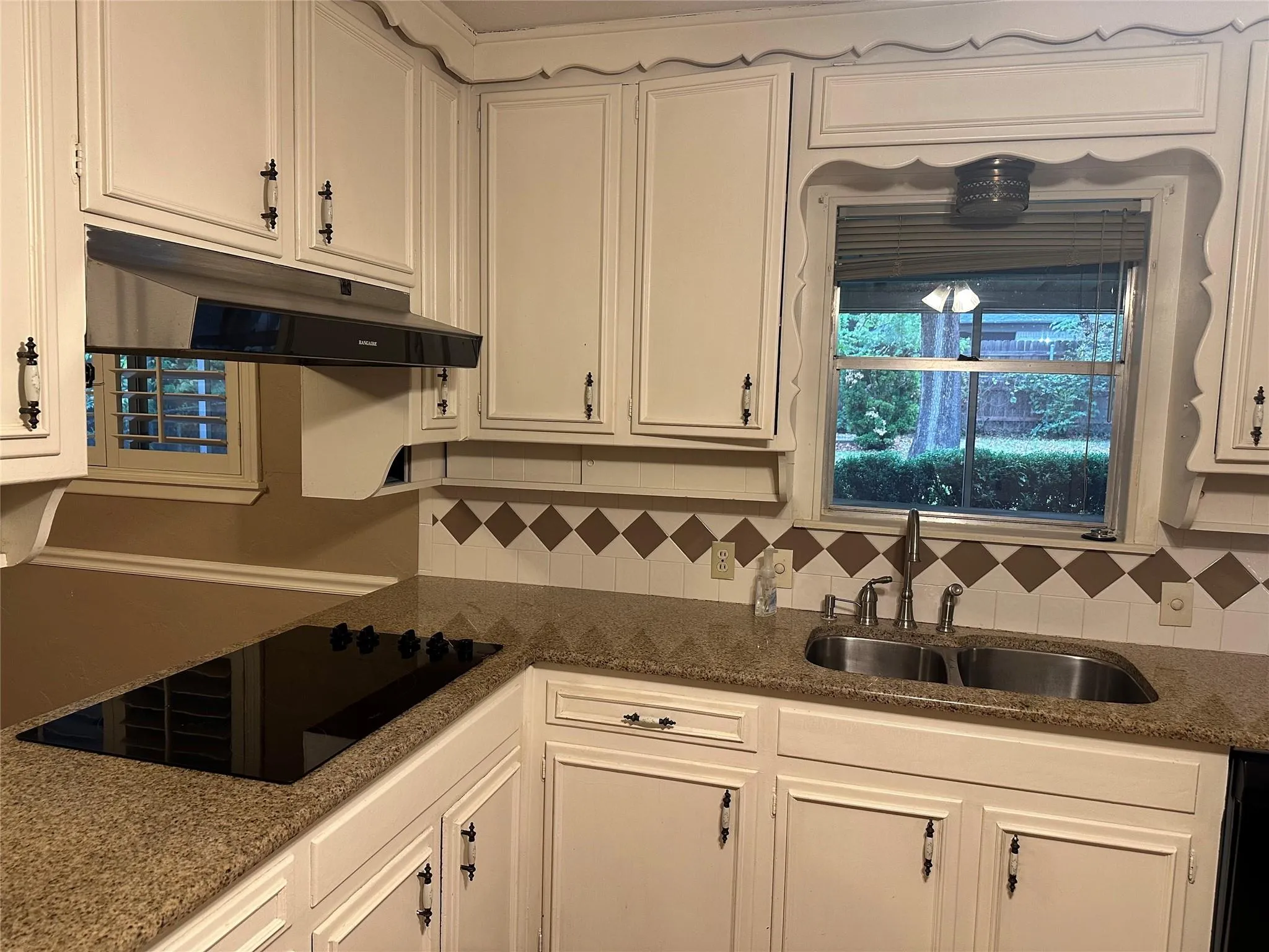 Property Highlight 40