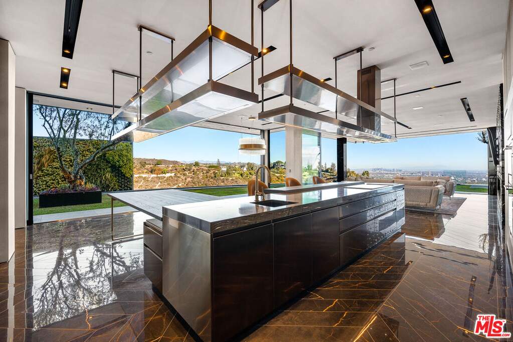 Property Highlight 12