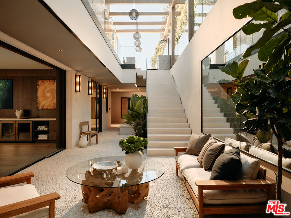 Property Highlight 32