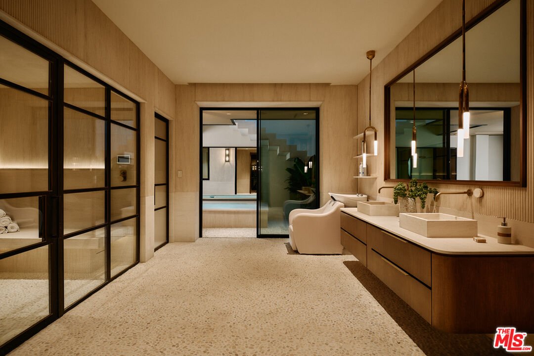 Property Highlight 34